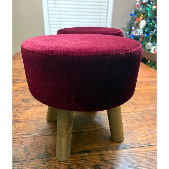 Pair of Matching Red Velvet Foot Stool With Wooden Legs 10.5” tall x 11.5”w - Picture 2 of 8